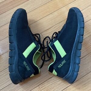 Ndure sneakers